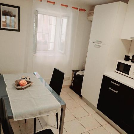 Split Centre Apartment Luaran gambar
