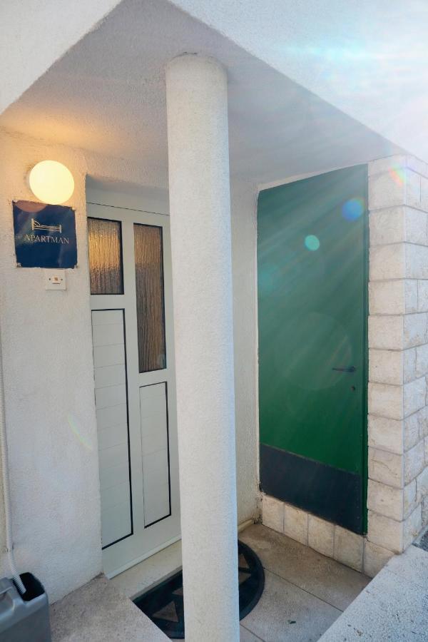 Split Centre Apartment Luaran gambar
